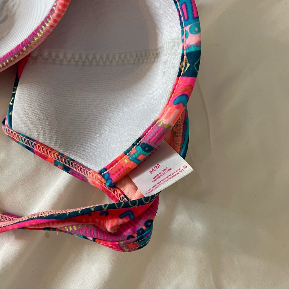 Bikini Bundle - Picture 2 of 9